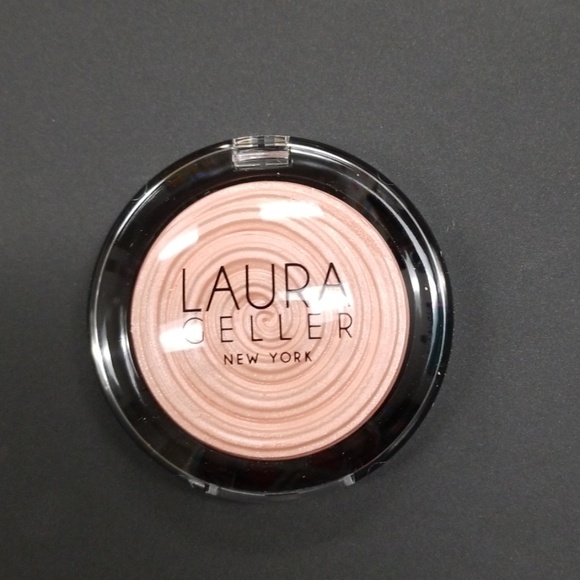 Laura Geller Other - Laura Geller baked gelato swirl illuminator